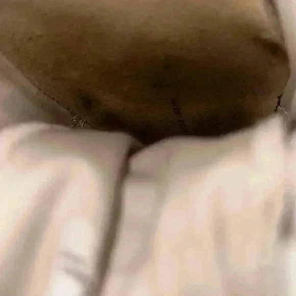 SOLD. SOLD. Converse Chucks size 7 - Picture 8 of 9